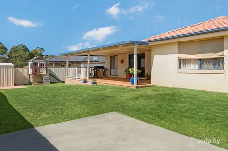 Property photo of 8 Yengo Place Woongarrah NSW 2259