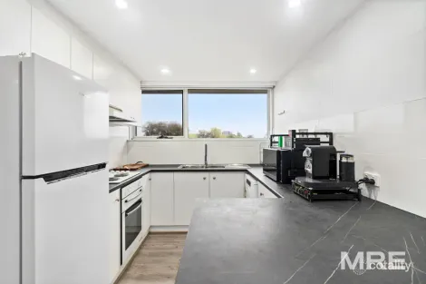 Property photo of 26/10-16 White Street Glen Iris VIC 3146