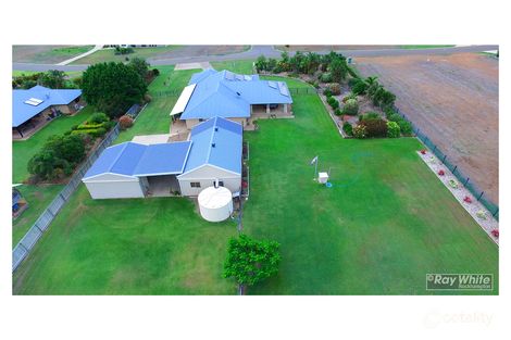 Property photo of 32 Stirling Drive Rockyview QLD 4701