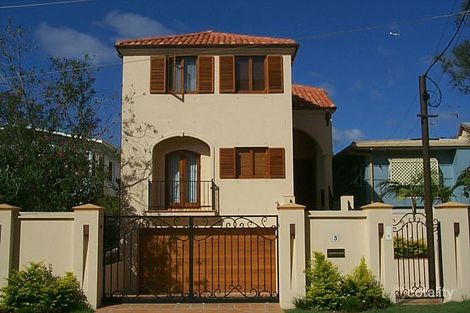 Property photo of 5 Jefferson Lane Palm Beach QLD 4221
