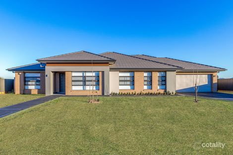 83 Benjamin Cct, Hunterview, NSW 2330