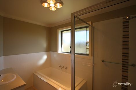 Property photo of 4 Callistemon Place Orange NSW 2800