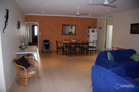 11 Gliddon Ave, Kalbarri, WA 6536