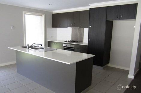 Property photo of 2 Barmera Way Truganina VIC 3029