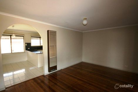 Property photo of 37 Dover Street Albanvale VIC 3021