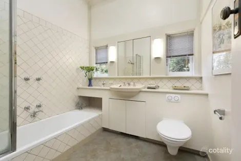 Property photo of 28 Mount Street Eaglemont VIC 3084