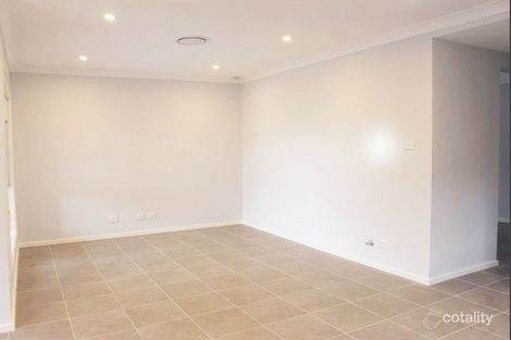 Property photo of 16 Dogwood Crescent Denham Court NSW 2565