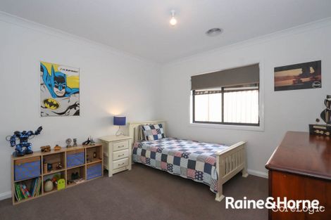 Property photo of 5 Byrne Close Kelso NSW 2795