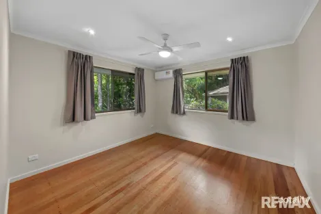 Property photo of 242 Upper Rosemount Road Rosemount QLD 4560