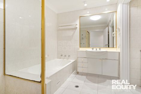 Property photo of 36/8 Mead Drive Chipping Norton NSW 2170