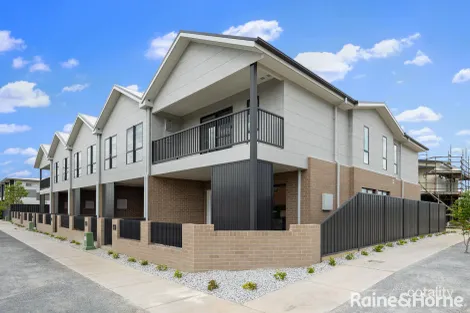 Property photo of 40 Summons Way Wagga Wagga NSW 2650