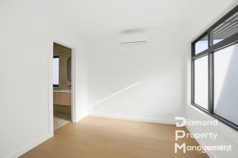 Property photo of 47 Drysdale Street Reservoir VIC 3073