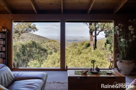 670 Gap Rd, Riddells Creek, VIC 3431