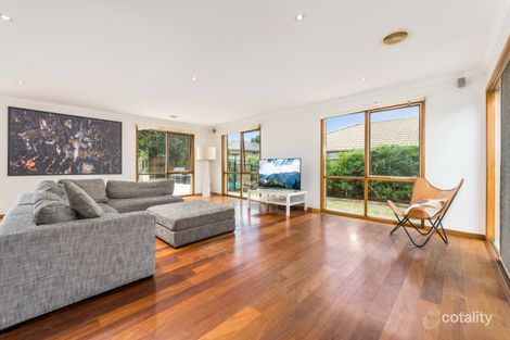 Property photo of 19 Oakwood Drive Carrum Downs VIC 3201