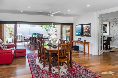 Property photo of 9133 Peter Senior Drive Hope Island QLD 4212