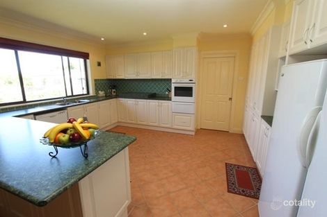 Property photo of 30 Lister Crescent Kelso NSW 2795