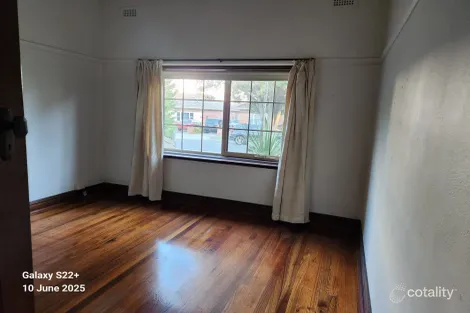 Property photo of 8 Wimmera Street Ormond VIC 3204