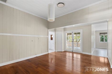 Property photo of 98 Linton Street Kangaroo Point QLD 4169