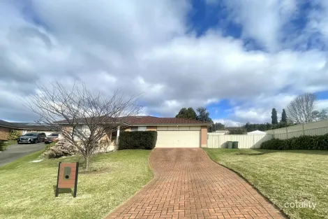 19 Eucalyptus Gr, Buxton, NSW 2571