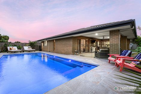 Property photo of 10 Crampton Chase Sandhurst VIC 3977