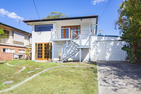 Property photo of 11 Logan Avenue Oxley QLD 4075