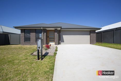 Property photo of 19 Gilbert Drive Westdale NSW 2340