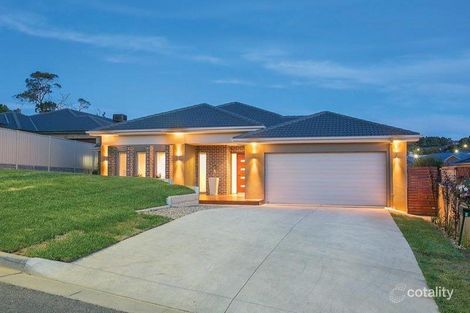 8 Oakdene Ct, Ballarat North, VIC 3350