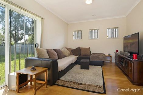 Property photo of 25/2 Barton Drive Sandhurst VIC 3977