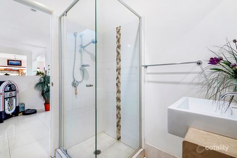 Property photo of 11 Jurien Crescent Varsity Lakes QLD 4227