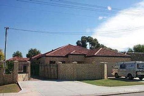 16 Thomas St, Queens Park, WA 6107