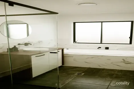 Property photo of 43 Stephen Crescent Nirimba QLD 4551