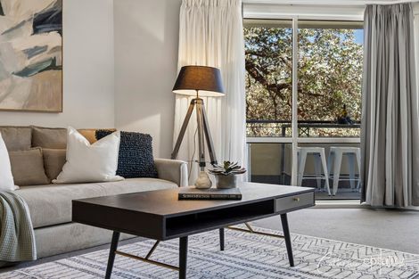 Property photo of 7/10 Dominion Circuit Forrest ACT 2603