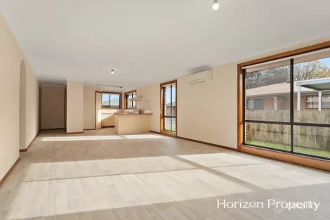 3/9-11 Newnham Cl, Newnham, TAS 7248
