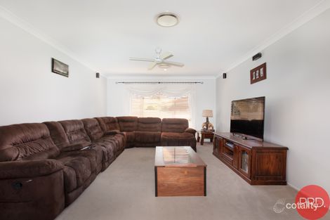 Property photo of 16 Jacaranda Close Aberglasslyn NSW 2320