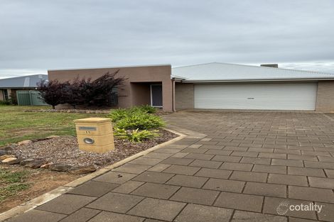 Property photo of 11 Argyle Avenue Dubbo NSW 2830