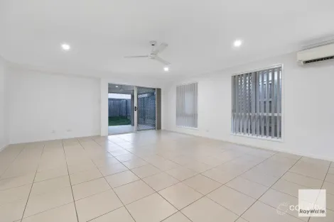 Property photo of 32 Ellabay Crescent Redland Bay QLD 4165