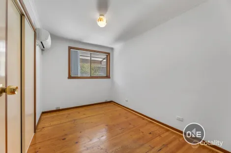 Property photo of 2/1 Howard Street Box Hill VIC 3128