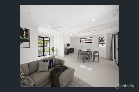 Property photo of 53 Sunbird Chase Parrearra QLD 4575