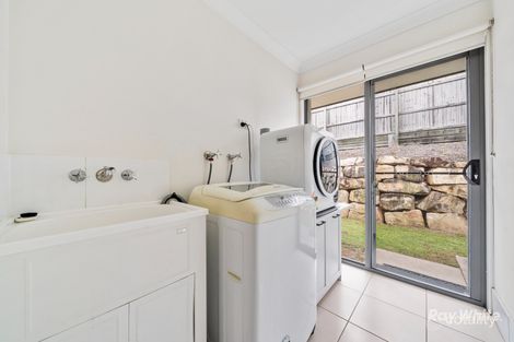 Property photo of 21 Ridgevale Boulevard Holmview QLD 4207