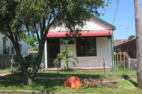 8 Balmoral Ave, Croydon Park, NSW 2133