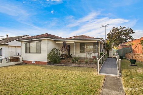 Property photo of 20 Rowe Avenue Lurnea NSW 2170