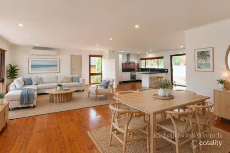 Property photo of 42 The Broadwaters Tascott NSW 2250