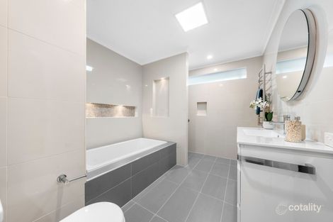 Property photo of 1/7 Weemala Court Bayswater VIC 3153