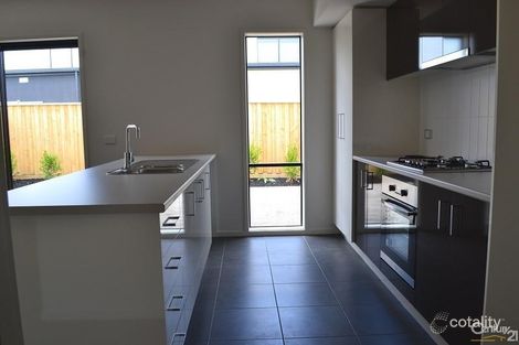 Property photo of 45 Hammond Crescent Officer VIC 3809