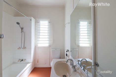 Property photo of 25 Coleman Street Leichhardt QLD 4305