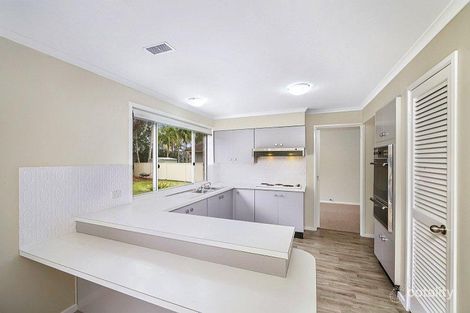 Property photo of 29 Bayline Drive Point Clare NSW 2250