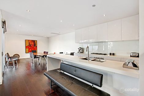 Property photo of 13 Linnaker Place Kew VIC 3101