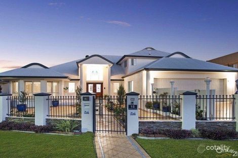 15 Wildfire Ct, Newport, QLD 4020