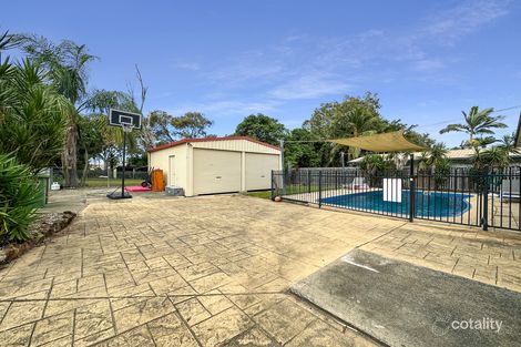 Property photo of 3 Geoffrey Thomas Drive Bucasia QLD 4750