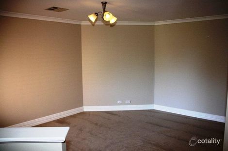 Property photo of 3 Strathalbyn Loop Carramar WA 6031